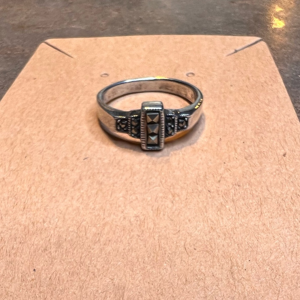 Sterling silver ring - Picture 5 of 5